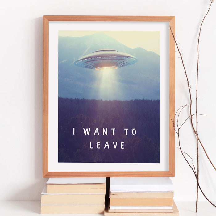 I Believe UFO Poster, Trendy Retro Wall Art Set of 2,  Spaceship Prints, Funny Art, Boys Dorm Wall decor, Boy Gift, Digital Download