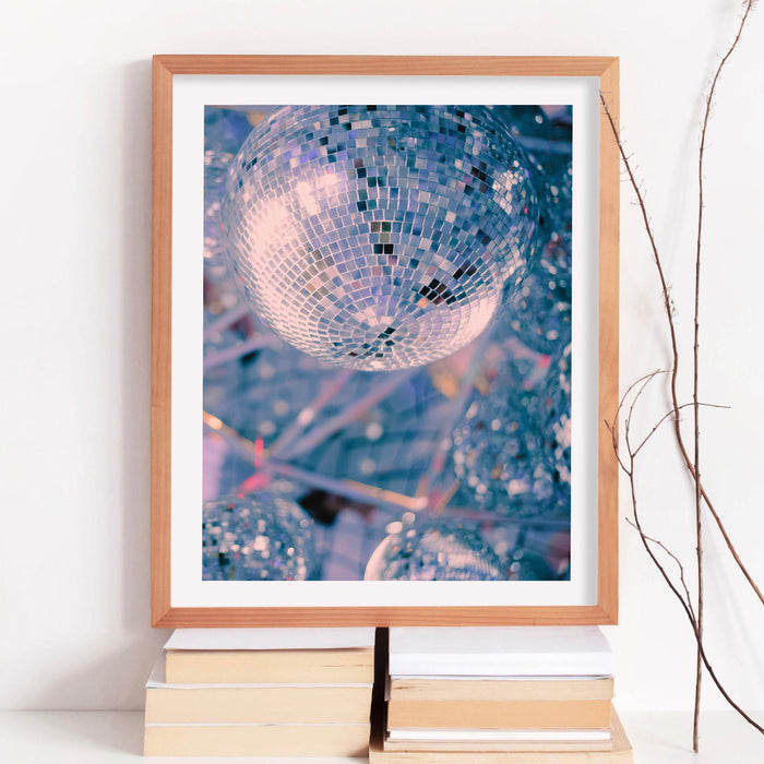 Funky disco ball poster, retro vintage print, trendy mirrorbal printable, digital artwork, retro disco ball wall art, girly dorm room decor